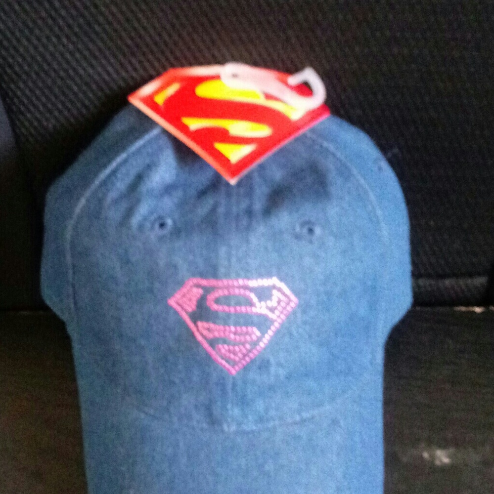 DC comics Supergirl snapback cap